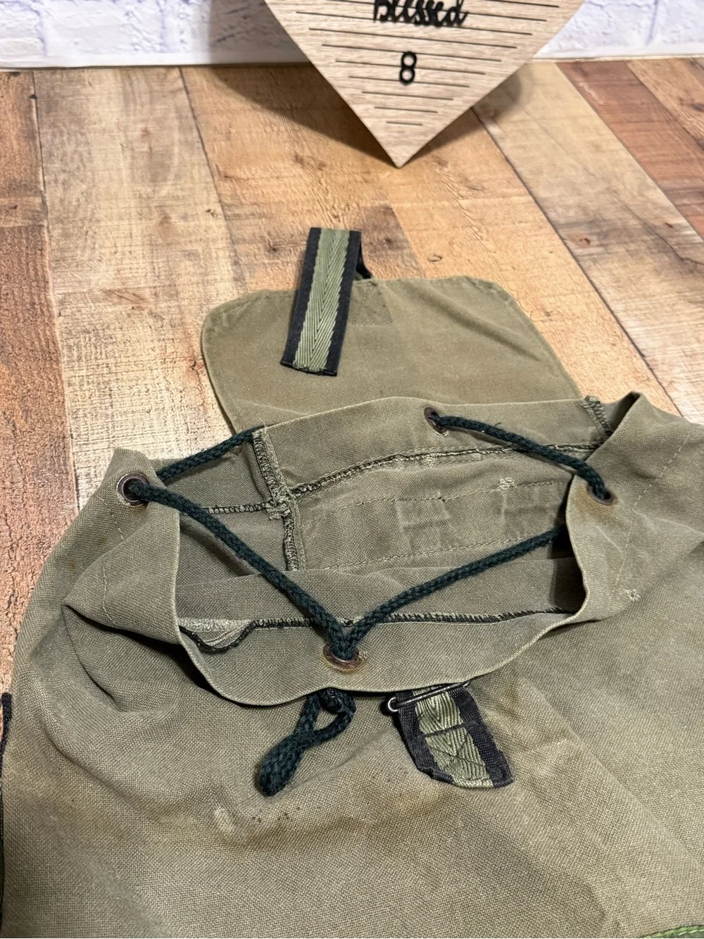 Zodiac Army Olive Drab Canvas Drawstring Backpack Rucksack ZA03-98967-1245